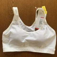 UNDER ARMOUR スポーツブラ