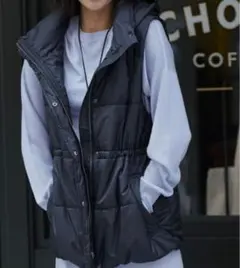 中綿フーデッドベスト≪洗濯機で洗える≫ LAUTREAMONT