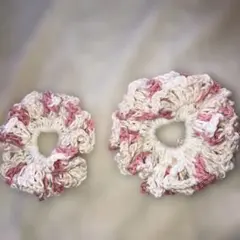 ピンクとホワイトのシュシュ2個セット