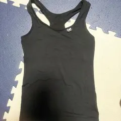 胸二重タンクトップ