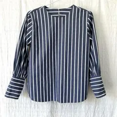 Mila Owen 長袖 ストライプ ブラウス グレー ホワイト　Sサイズのサムネイル