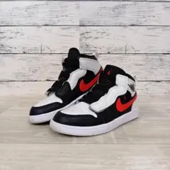 ジョーダンブランド/NIKE/ピスネーム/刺繍ロゴ/キッズ/SIZE 18cm