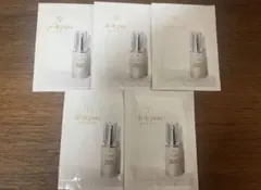 クレドポーボーテ　美容液コンサントレエクレルシサンn 0.4ml×5包サンプル