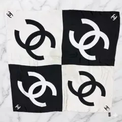 CHANEL ココマーク 大判スカーフ バイカラーのサムネイル