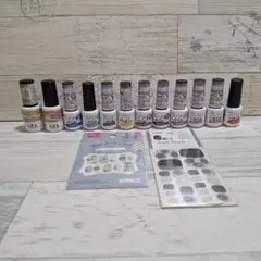 ジェルネイルカラー15本　ネイルシール2袋　合計17点