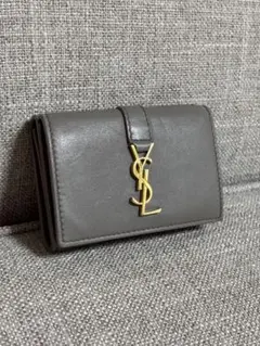 SAINT LAURENT 三つ折り財布 グレー - メルカリ