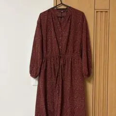 UNIQLO 花柄 ロングワンピース ブラウン 長袖