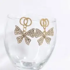 Item thumbnail for item 5e80aee6-75c7-4a01-b12e-12210282fd37