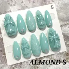 【11】ネイルチップ♡ミントグリーン クロム レース アーモンド ☆現品☆のサムネイル