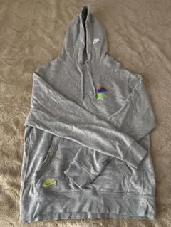 NIKE プルオーバーパーカー 회색