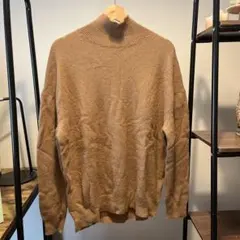 AURALEE キャメル　タートルネックセーター