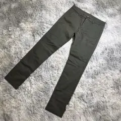 UNIQLO ユニクロ（S）カジュアルパンツ ズボン スラックス カーキ