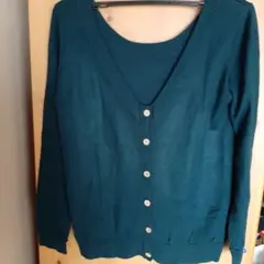 ★値下げ↓★＊ダークグリーン Vネック カーディガン＊