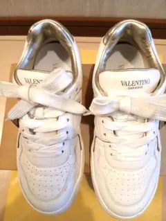 VALENTINO GARAVANI スニーカー ホワイト ゴールド