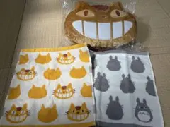 ネコバス ダイカットクッション ＋ハンドタオルのサムネイル