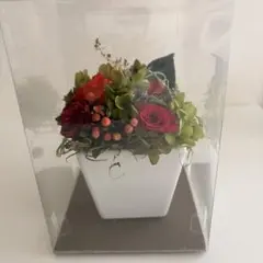 日比谷花壇　プリザーブドフラワー アレンジメント 赤系バラ