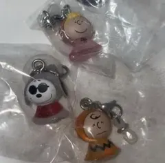 スヌーピー　めじるしアクセサリー