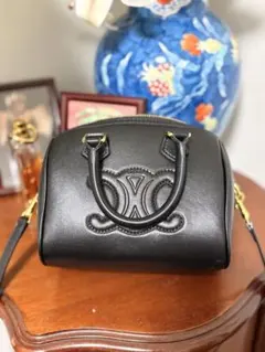 CELINE ブラックショルダーバッグ