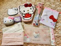 ONE PIECE x Hello Kitty 寄せ書きぬいぐるみ - メルカリ