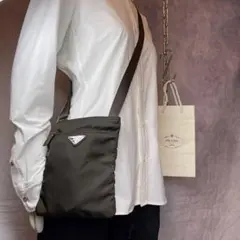 PRADA サコッシュバッグ❣️国内正規品❣️イタリア製❣️¥176.000❣️
