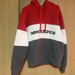 new balance フード付きパーカー Lサイズ
