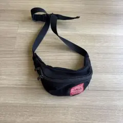 Manhattan Portage ブラック ボディバッグ