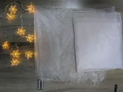 結婚式　ウェルカムスペース　オーガンジー2枚と雪の結晶型ライトのセット