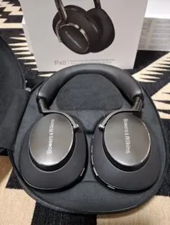 Bowers & Wilkins Px8 ワイヤレスヘッドホン ブラック