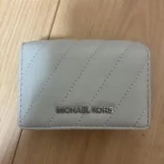 MICHAEL KORS キルティング 二つ折り財布のサムネイル
