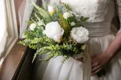 アーティフィシャルフラワーブーケ　ウェディング 引越しの為 3月末まで