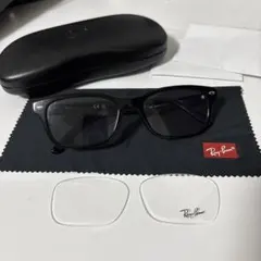 Ray-Ban スクエア型サングラス ブラック