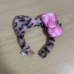 ヒョウ柄カチューシャ ピンクリボン　ハローキティ　　ファー素材
