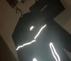 NIKE 反射テックフリース