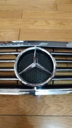 Mercedes-Benz フロントグリル クローム仕上げ cクラスw203のサムネイル