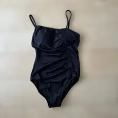 ブラック ワンピース水着 パレオ付き シャーリングデザイン