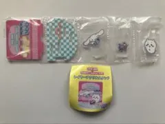 ちいかわ×サンリオキャラクターズ レイヤーアクリルスタンド　ちいかわ　シナモ