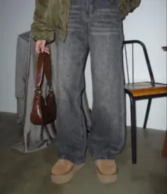 SHAGGIEのオーロララインストーン付きヴィンテージルーズデニムパンツ