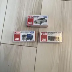 E*à様 トミカ ミニカー 3台セット