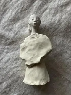 クロヌマタカトシ 彫刻 人物像 木彫 現代美術 - メルカリ