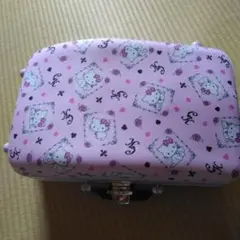 ハローキティ キャリーケース ピンク鍵付き