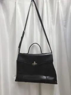 廃盤　ヴィヴィアンウエストウッド　オーブ　革バッグ　斜めがけ可能　キーホルダー