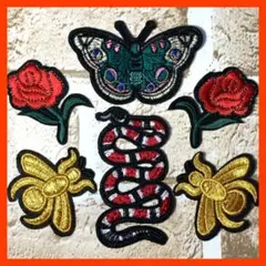 《６枚ペア》ゴールド ハチ 刺繍 蝶々 ローズ ワッペン バラ 手芸 アイロン
