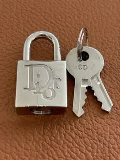 DIOR 南京錠 鍵付き　シルバー