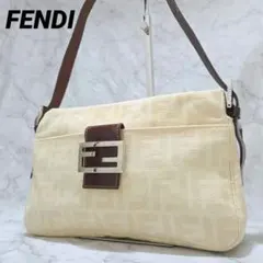 FENDI フェンディ ショルダーバッグ マンマバゲット ズッカ柄　アイボリー