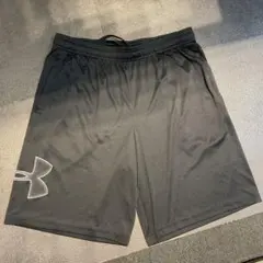 UNDER ARMOUR  ショートパンツ  ブラック LG/G/L 50-52