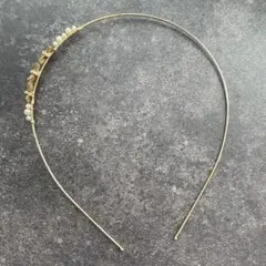 カチューシャ　ゴールド　リボン、パール