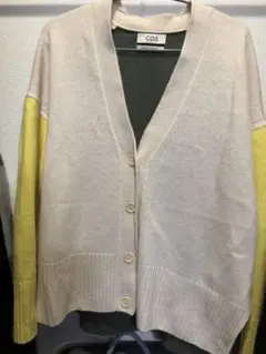 COS 100%カシミヤ Vネックカーディガンのサムネイル