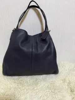 完売品！COACH フィービー A4 F35723 レザーバッグ 肩掛けのサムネイル
