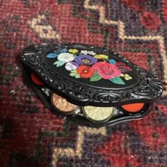 ANNA SUI メイクアップ パレット グロスとアイシャドウ付きのサムネイル