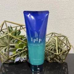 Item thumbnail for item b93a363d-54c9-495a-a682-ae700d69296c